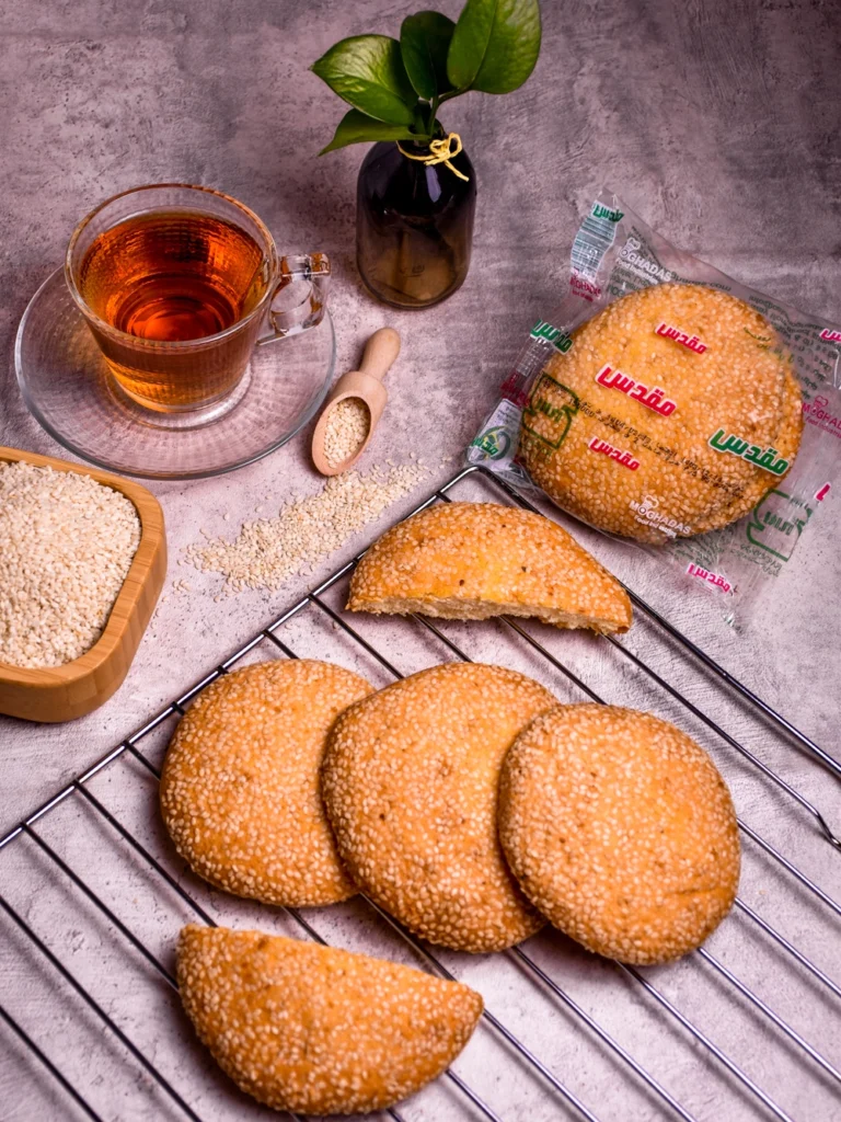 کیک دوقلو کنجدی